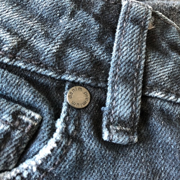 PAIGE Skyline Ankle Peg Jeans - Picture 11 of 12